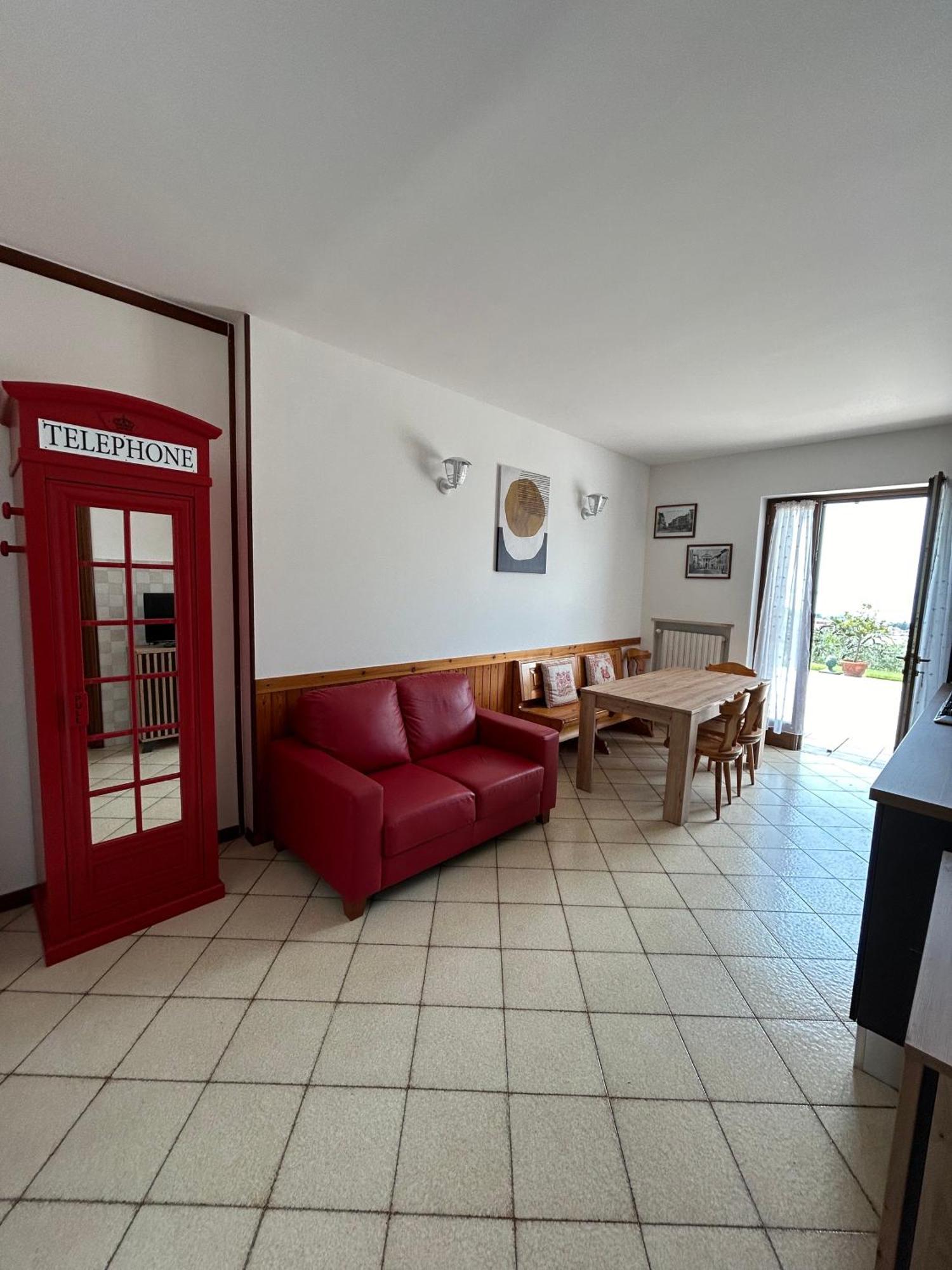 Poli Villa's *